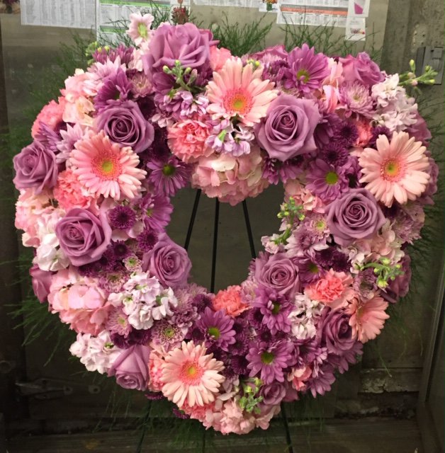 The Flower Basket, a Funeral and Sympathy Florist near Inverness, Florida